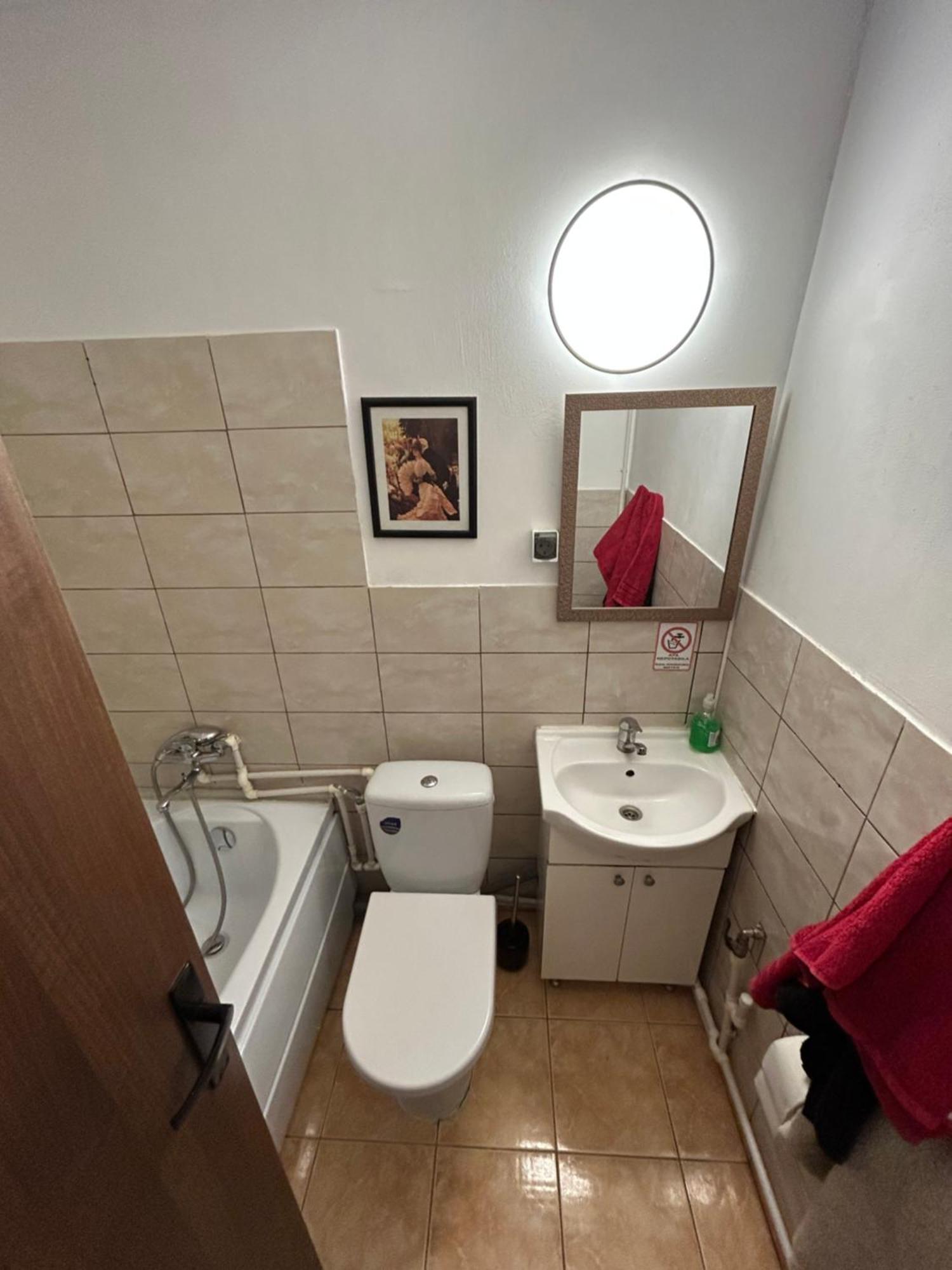 דירות באקאו Garsoniera Panoramic מראה חיצוני תמונה